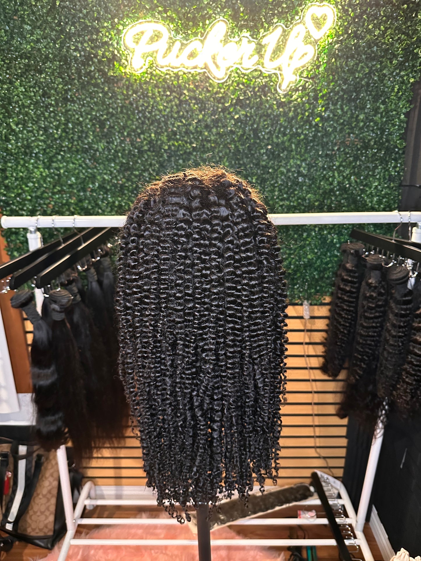 26in Kinky Curl HD lace