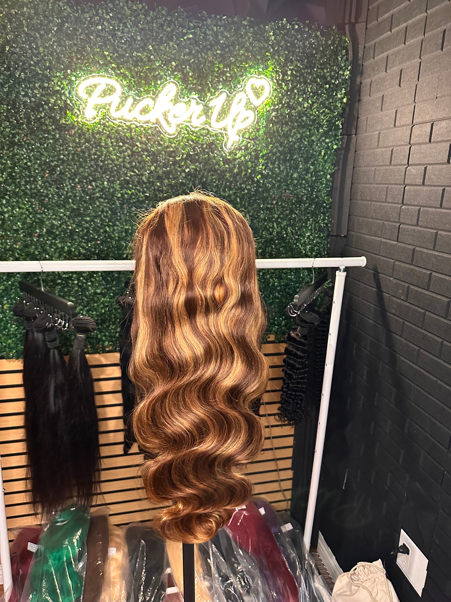 24 inch Bodywave Highlight